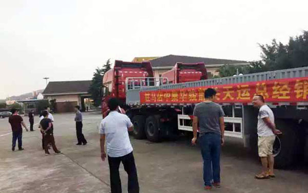 598-161019101SMU.jpg