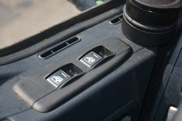M3000 (5).jpg